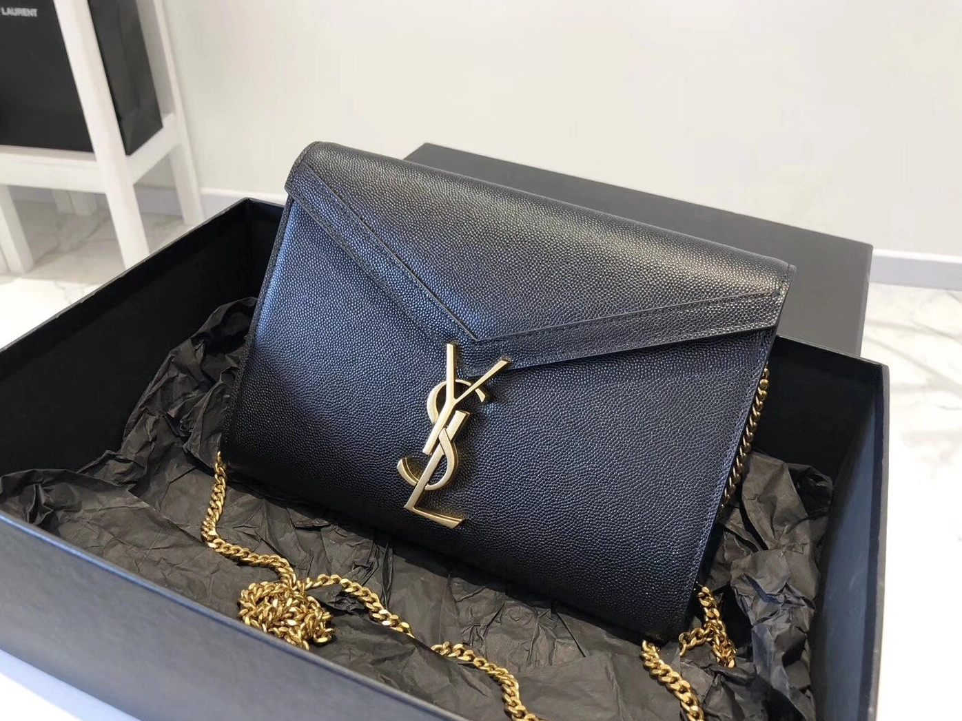 CASSANDRA YSL 0820